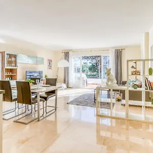 Life El Presidente Penthouse Pool View , Estepona Spain